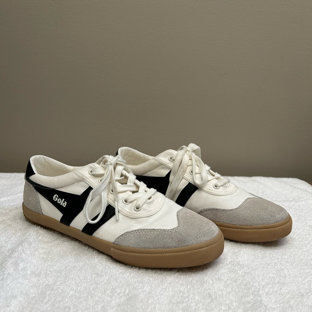 Gola Black/Off White Badminton Sneakers
